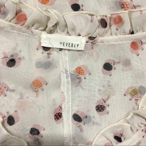 EVERLY FLOWY RUFFLE NECK ELEPHANT PRINT SHEER TOP - Picture 6 of 8